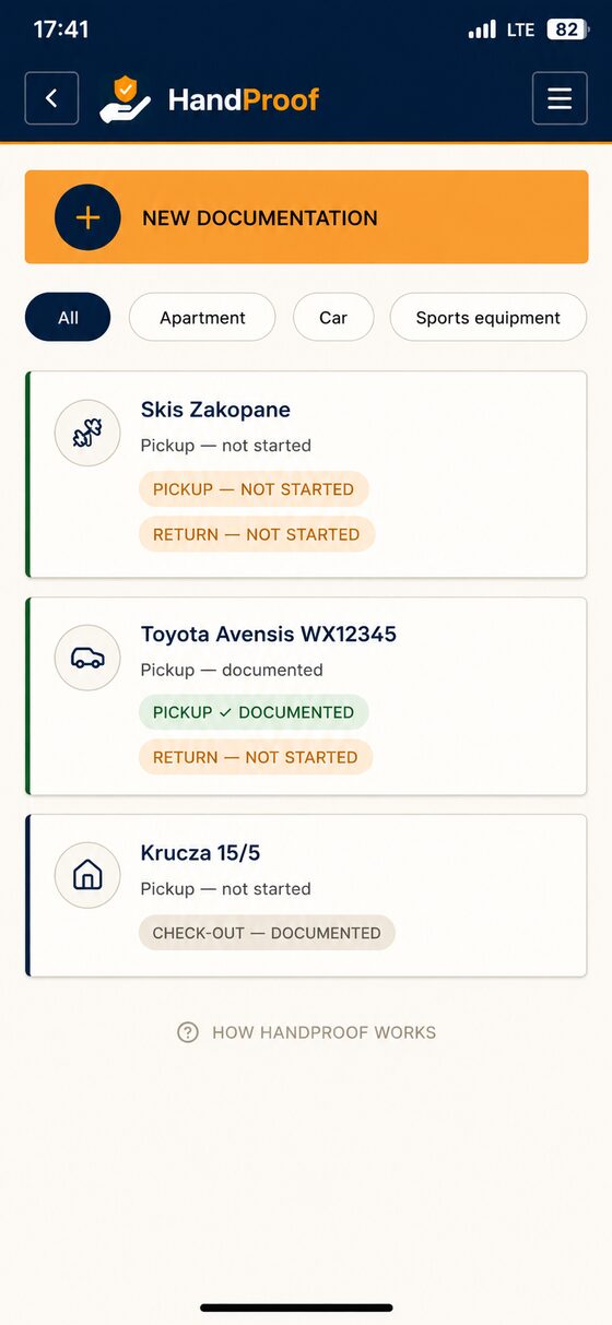 List of documented items in the HandProof app: apartment, car, and sports gear